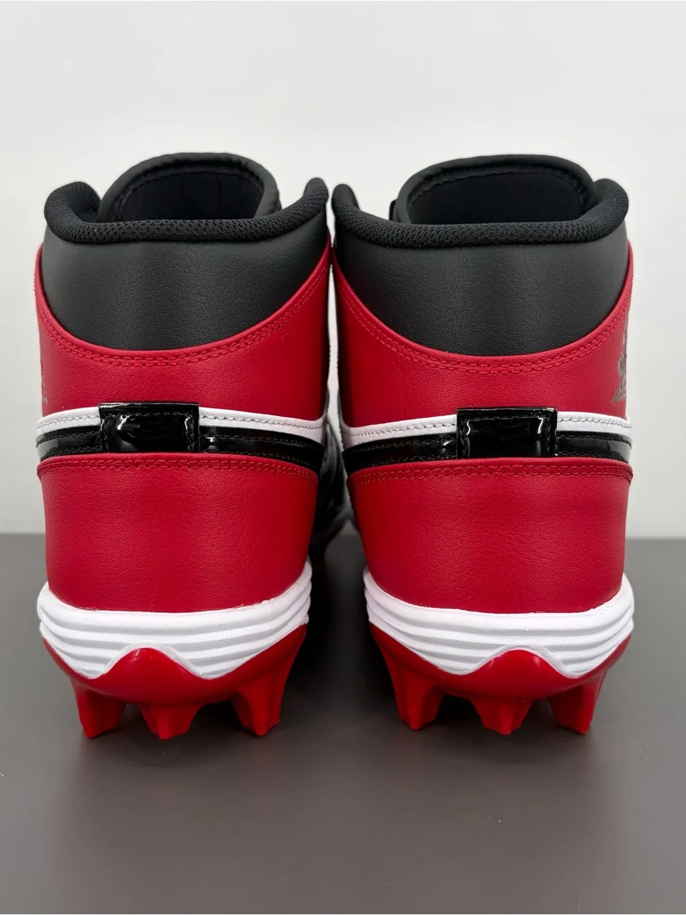 New‎ Men’s Nike Air Jordan 1 MID TD Red Black Baseball Cleats Size 12 FJ6805 601